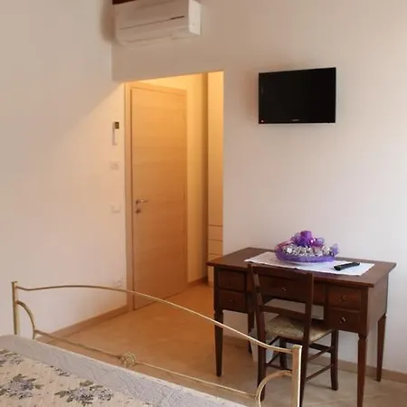 Bed & Breakfast Acero Rosso San Giovanni Lupatoto