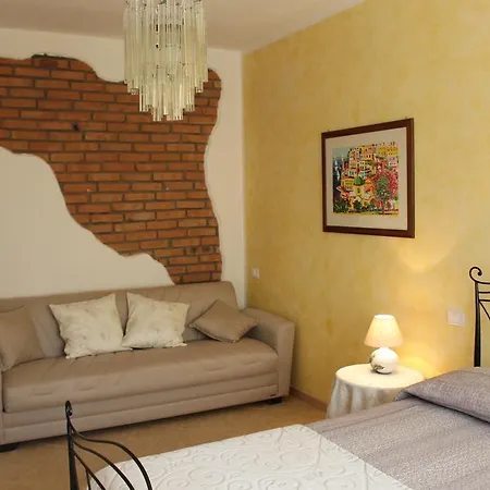 Bed & Breakfast Acero Rosso